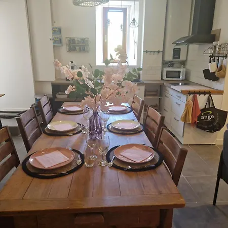 With Swimming Pool, Wifi Apartmán Saint-Hilaire-de-Brethmas