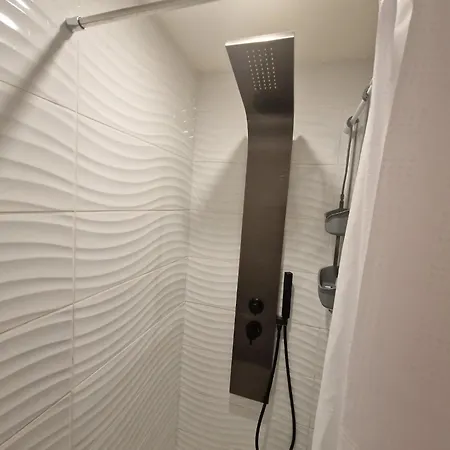 With Swimming Pool, Wifi Apartmán *